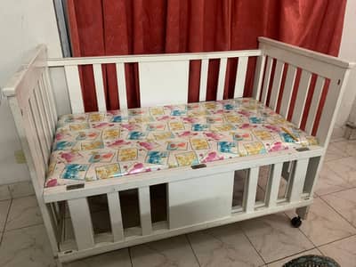 Baby Cot in Used Condition