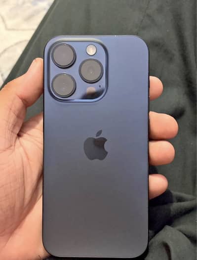 Apple Blue IPhone 15 Pro, Factory Unlocked, 4m sim time, 90% BH, 10/10