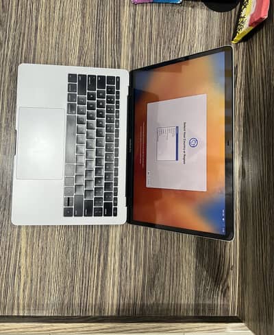MacBook Pro 2017 13 inch