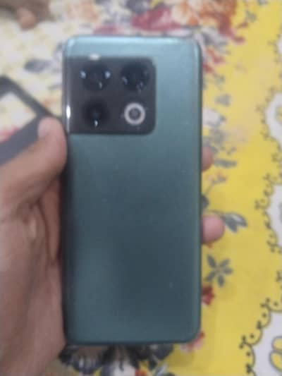 One Plus 10 Pro