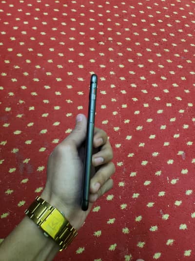 Apple iPhone 8