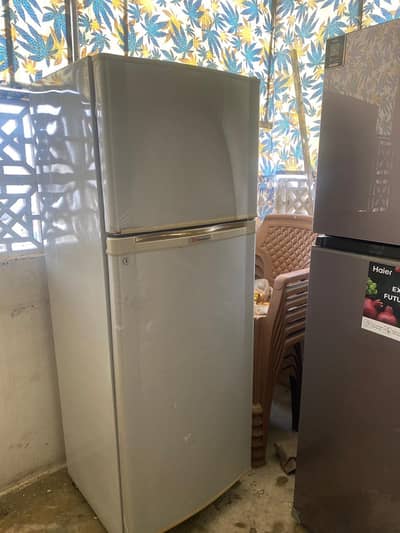 dawlance fridge
