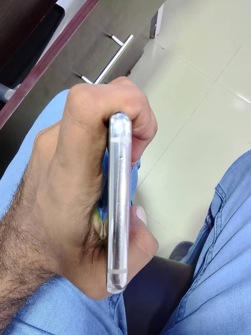 One Plus 8 5G 3