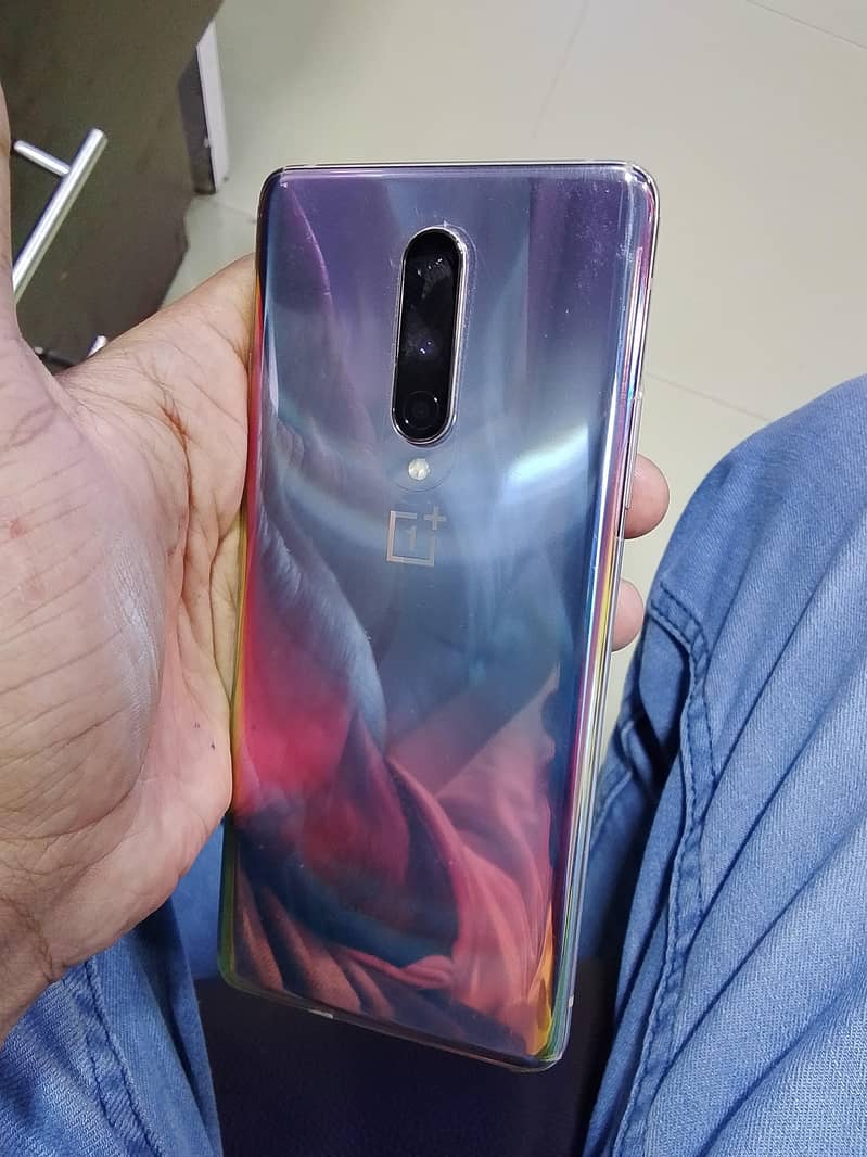 One Plus 8 5G 4