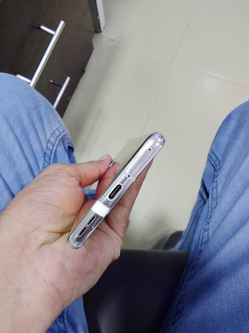 One Plus 8 5G 5