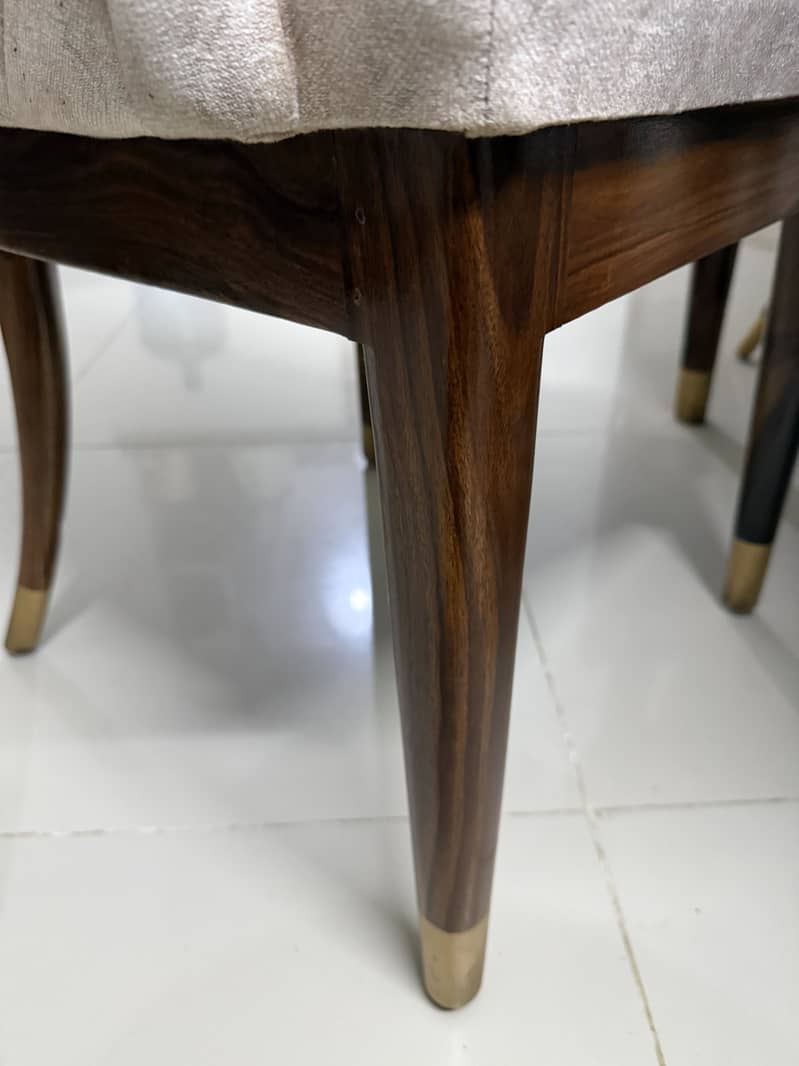 8 Persons Dining Table 1