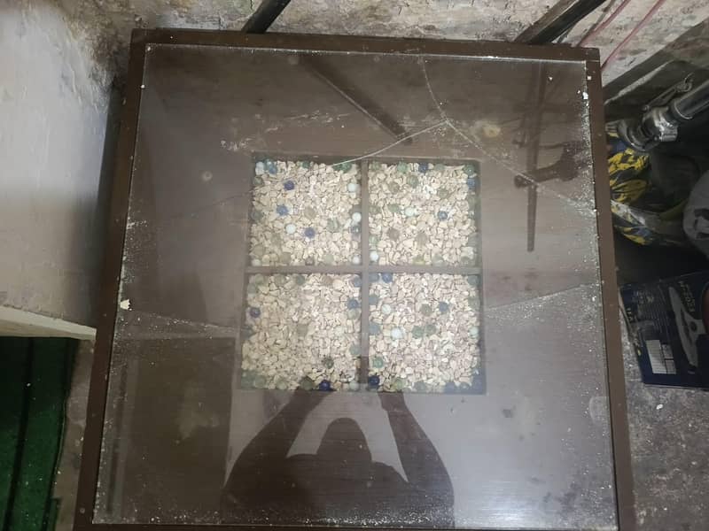 Center table 4