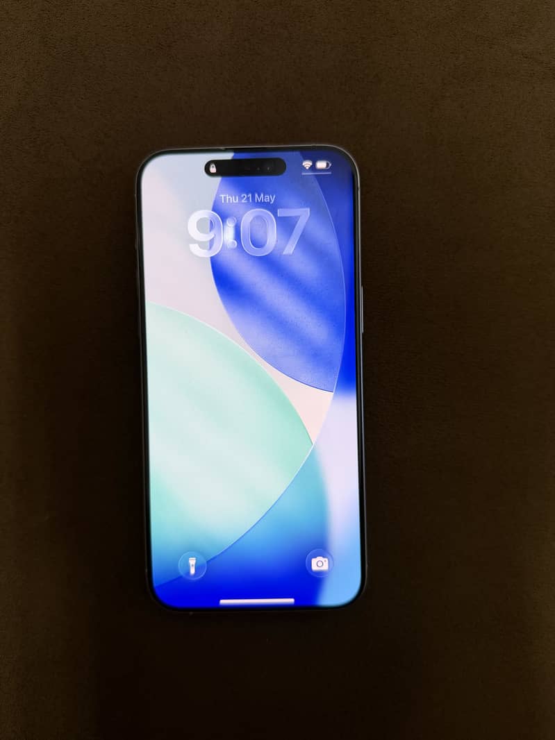 Apple iPhone 15 Pro Max 3
