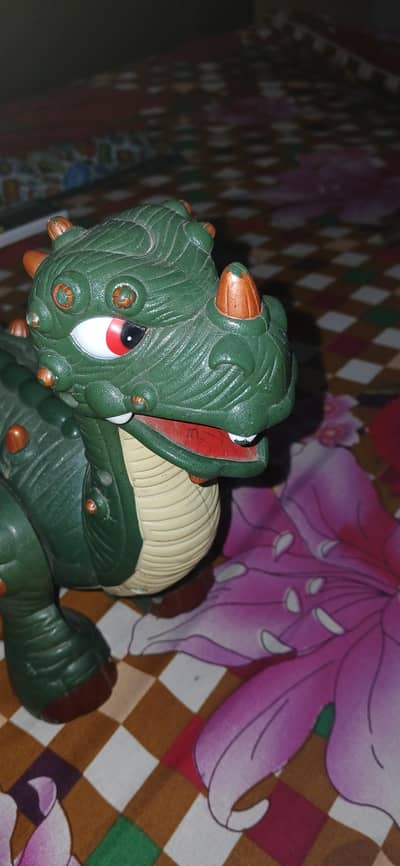 Dragon toy