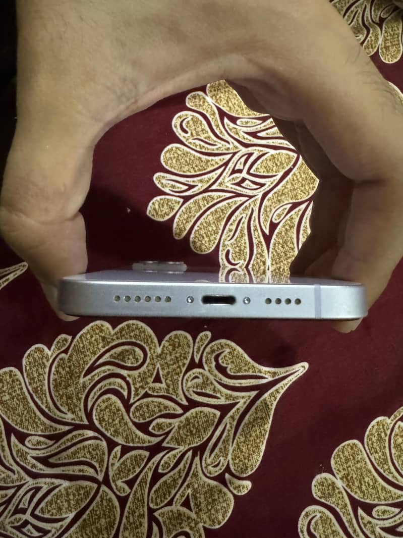 Apple iPhone 14 plus 1