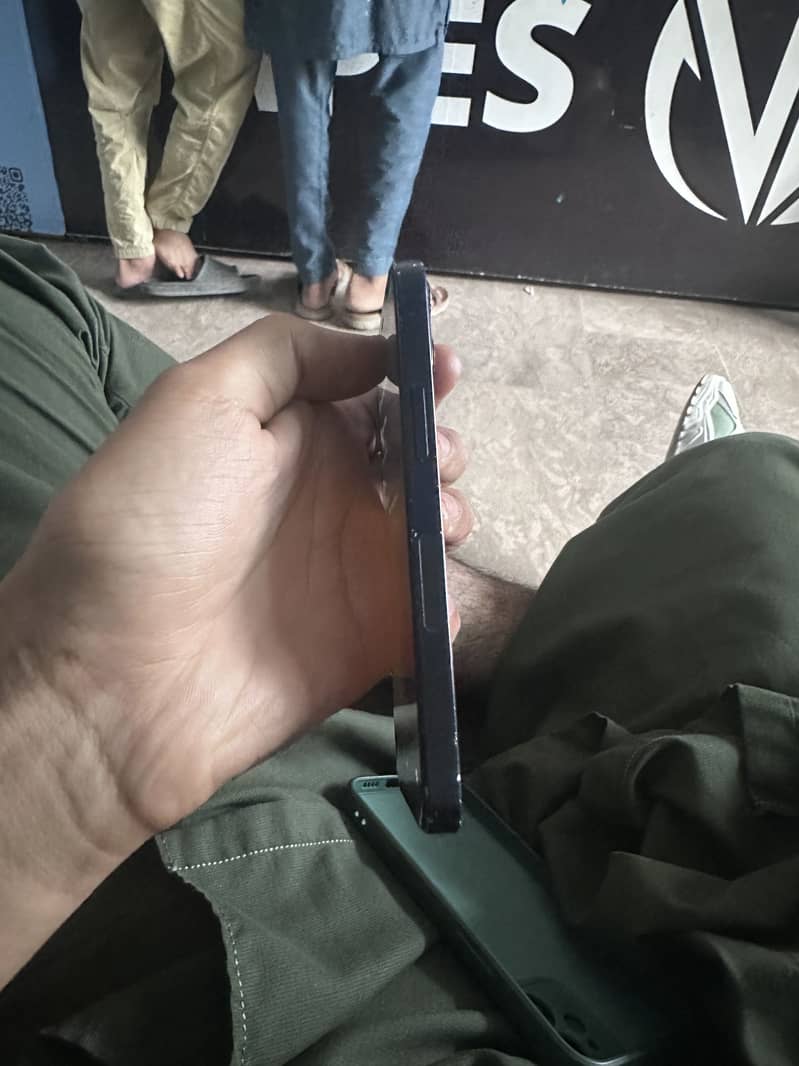 Apple iPhone 12 mini 2