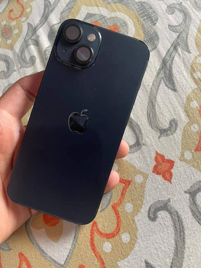 Apple iPhone 13 0