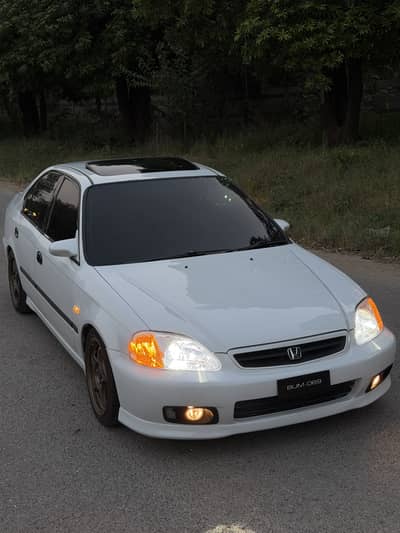 Honda Civic VTi Oriel 2000