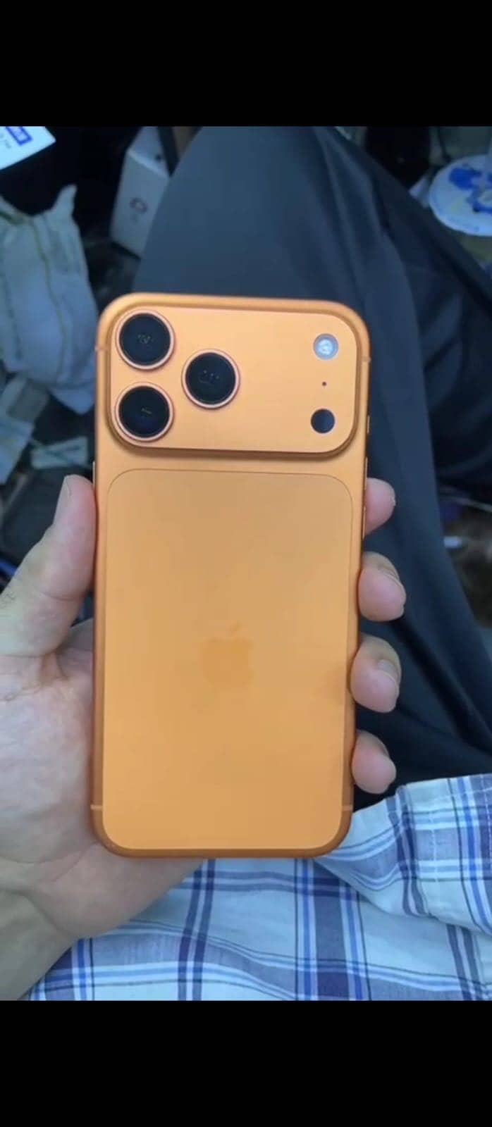 Apple iPhone 17 Pro Max 3