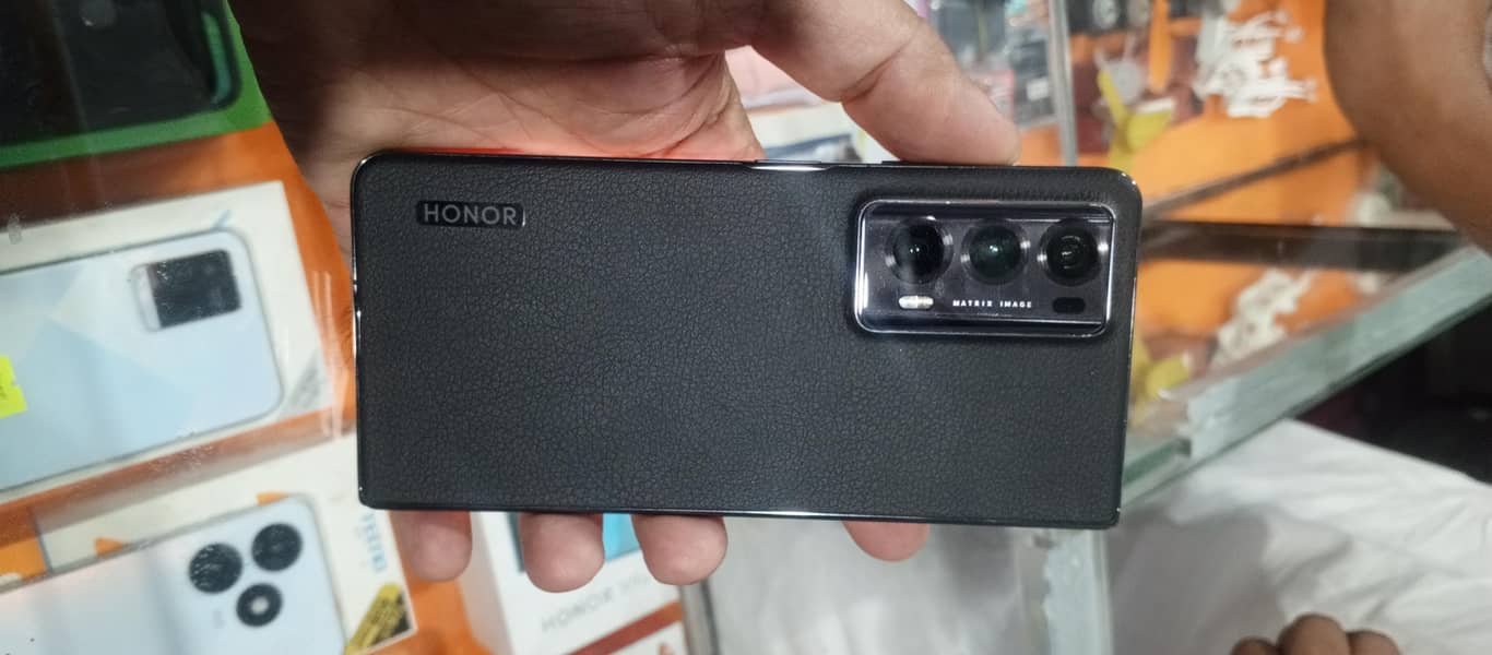 Honor Magic6 Lite 3