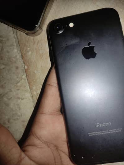 Apple iPhone 7