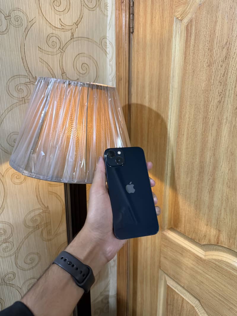 Apple iPhone 13 3
