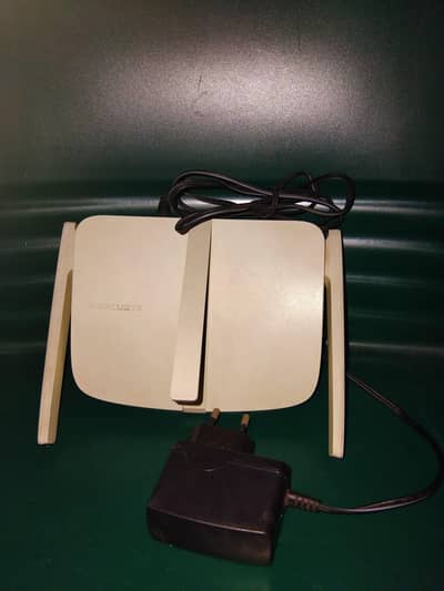 Mecusys MW305R 3-Band Antenna 300mbps