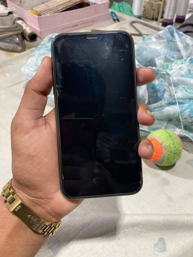 Apple iPhone 11 2