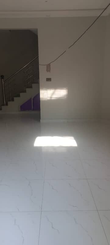 120 Square Yard House Block C For Rent