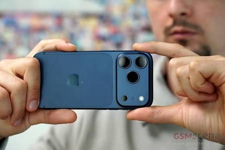 iPhone 17 Pro Max Factory Unlocked