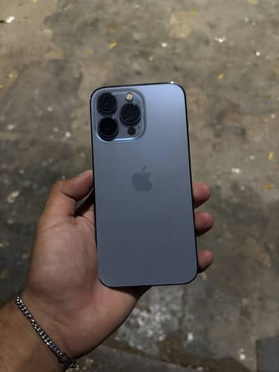 Apple iPhone 13 Pro Factory Unlock