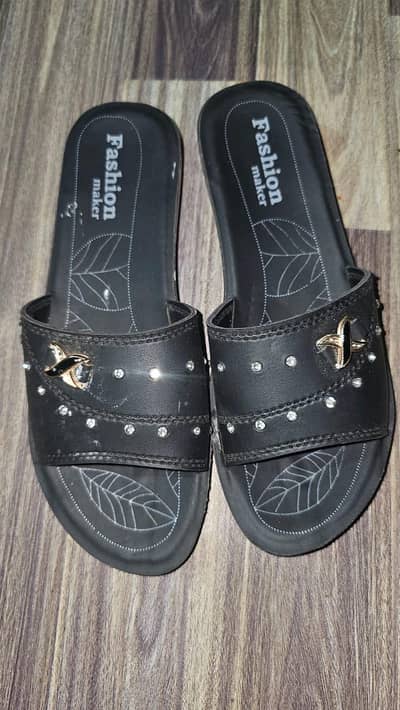 ladies Casual Chappal Wholesale Lot / Cut-Size Stock