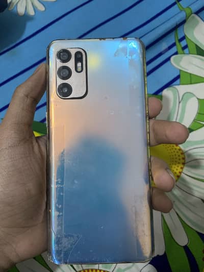 OPPO Reno6