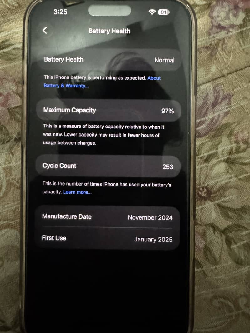 Apple iPhone 16 Pro Max 4