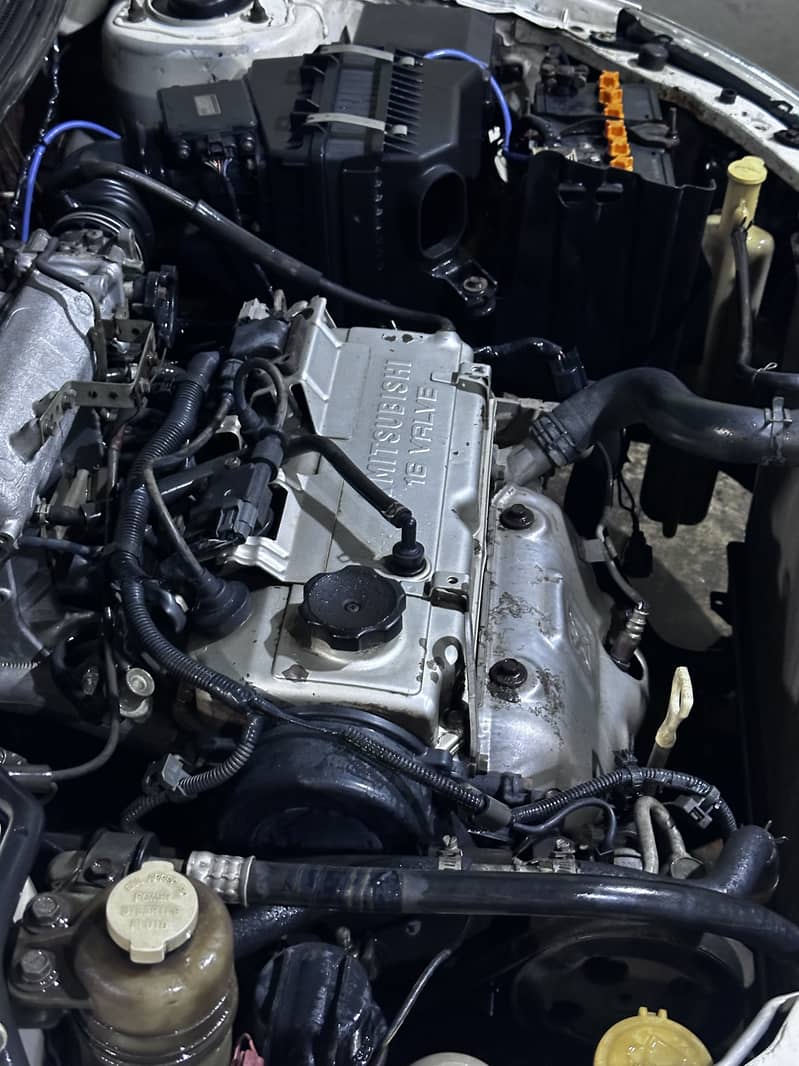 Lancer 2004 1.3 11