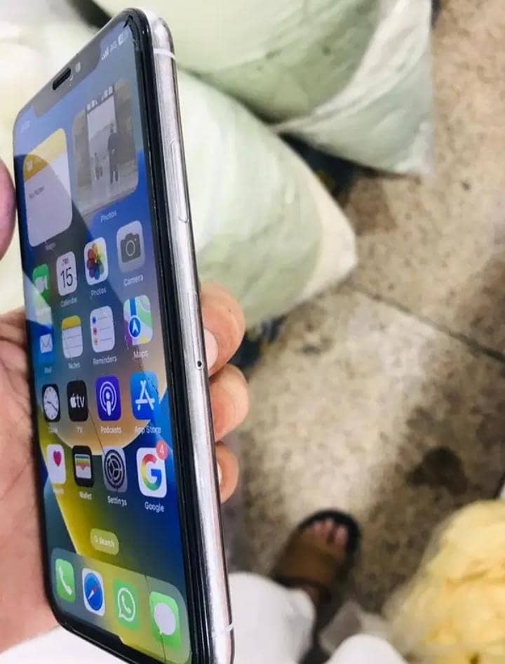 Apple iPhone X 1