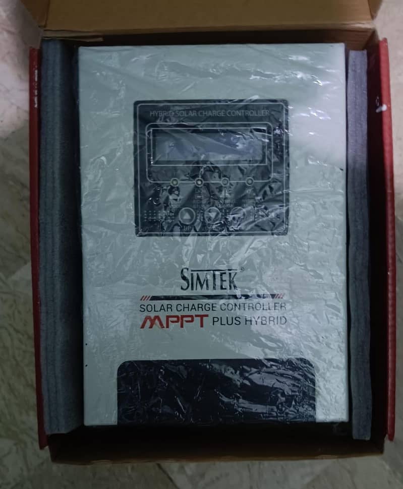 Simtek MPPT 70A 4