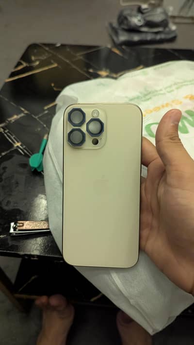 Apple iPhone 16 Pro Max