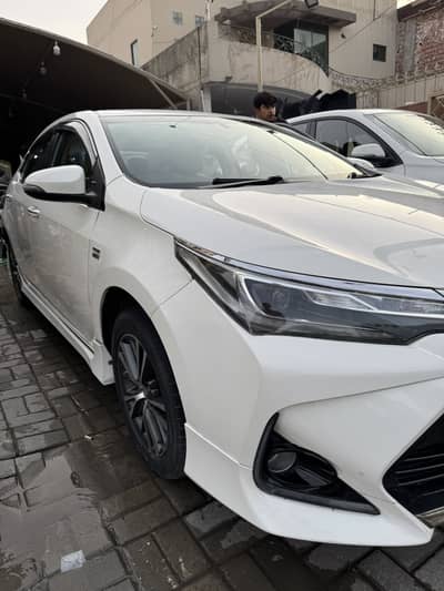 Toyota Altis Grande 2018