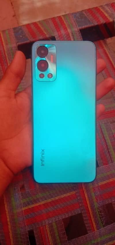 Infinix Hot 12