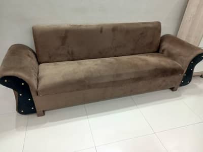 SOFA CUMBED AVAILABLE FOR SALE IN SOAN GARDEN ISLAMABAD