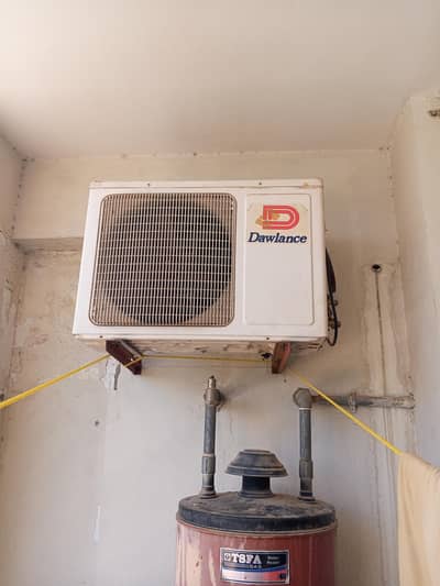 Dawlance 1.5 ton split AC
