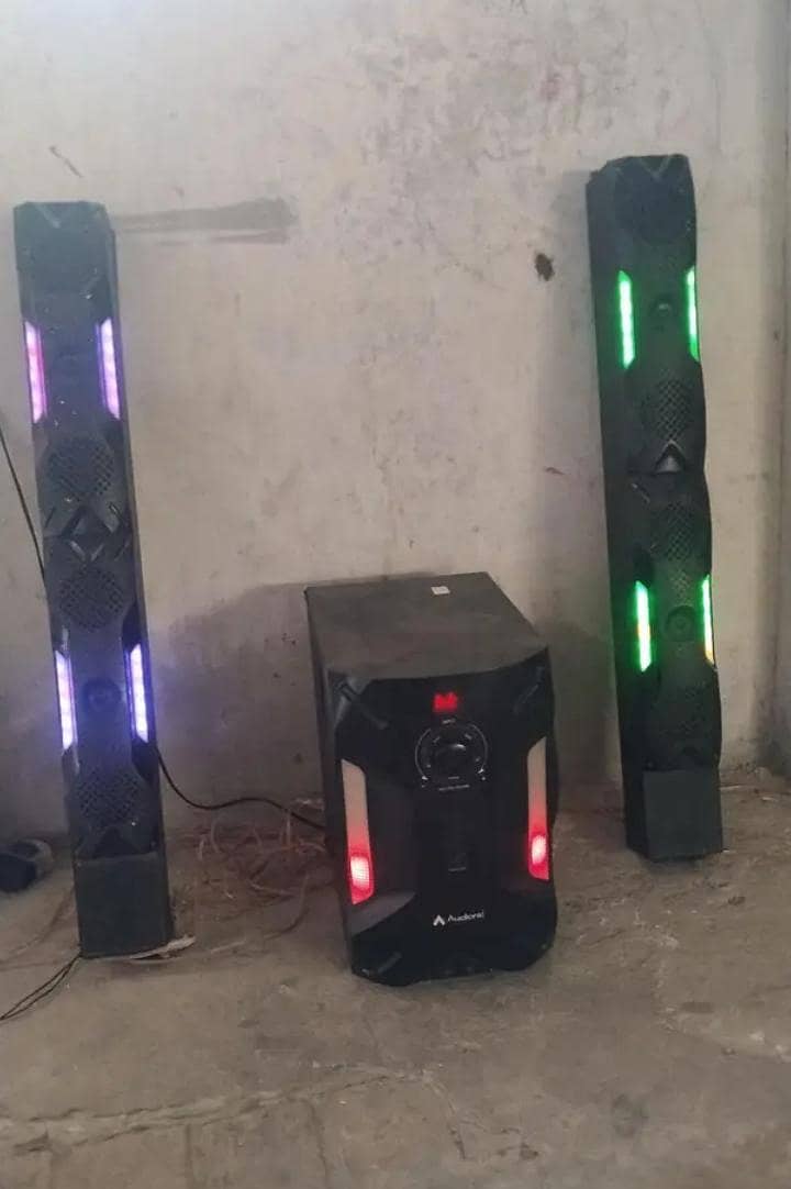 Audionic speaker 10/10 1