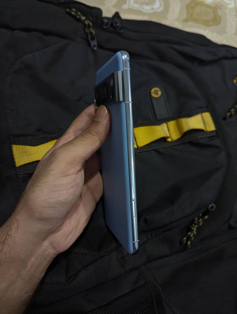 Google Pixel 8 Pro 3