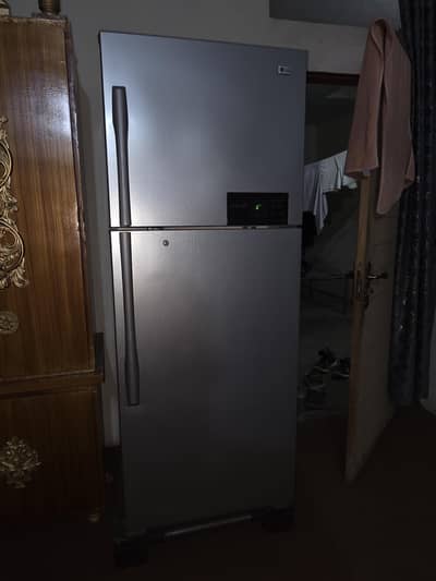 LG non froast fridge