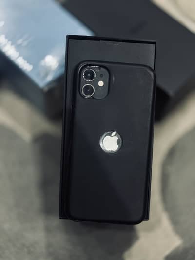 iPhone 11 jv 64 / sim time h bettery 77 exchange possible