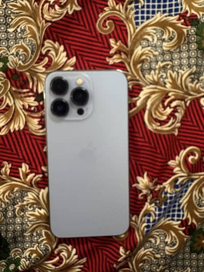 Apple iPhone 13 Pro