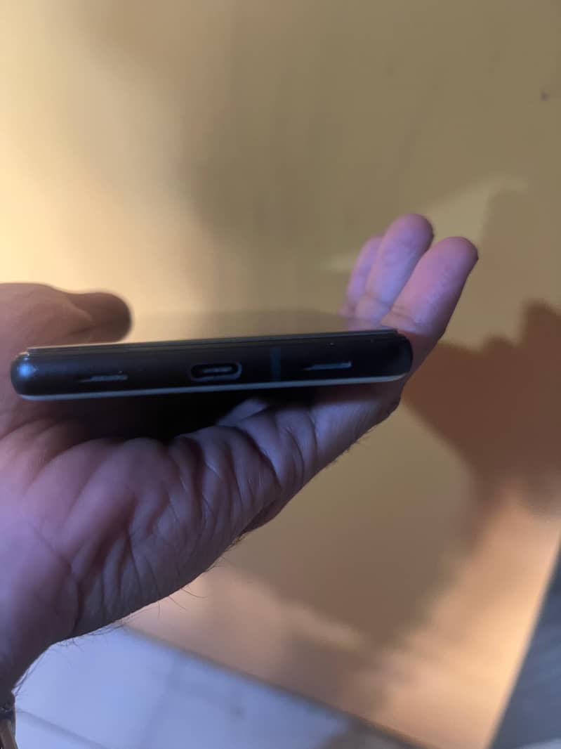 Google Pixel 6a 4