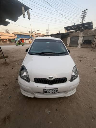Toyota Vitz 2003