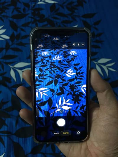 Read full add iPhone 11pro max 64GB non pta