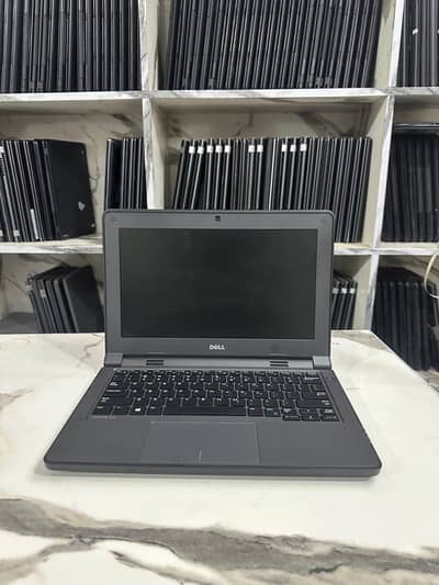 Dell Latitude 3150 Laptop Intel 5th gen