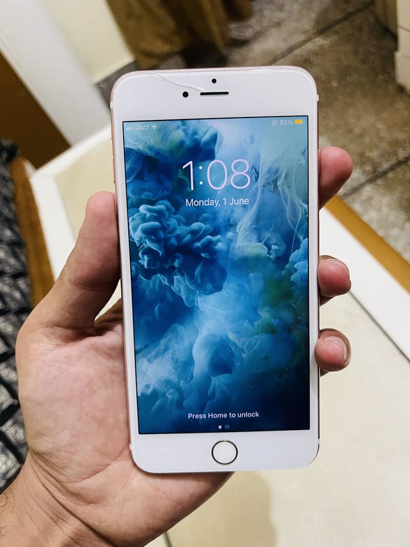 Apple iPhone 6S Plus 2