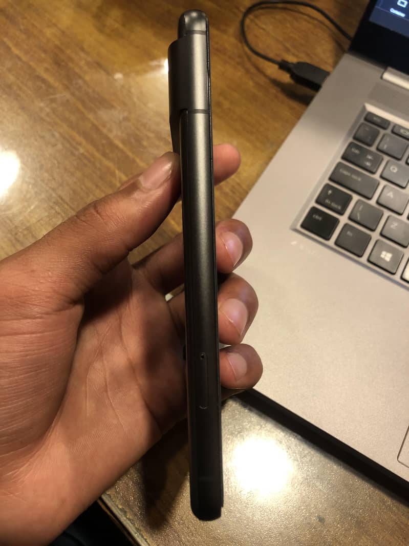 Google Pixel 8 2