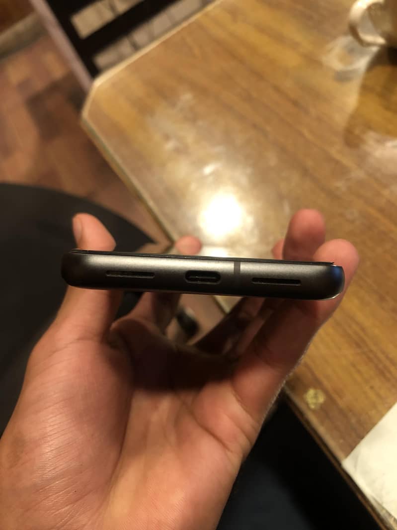 Google Pixel 8 3