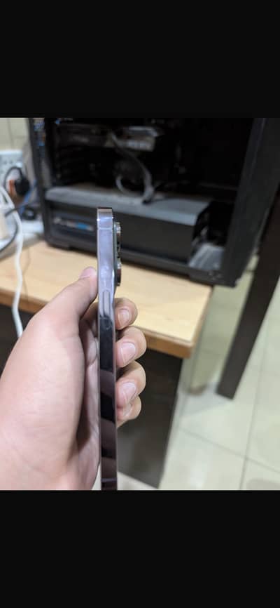 iPhone 14 Pro 256GB PTA Approved – Deep Purple